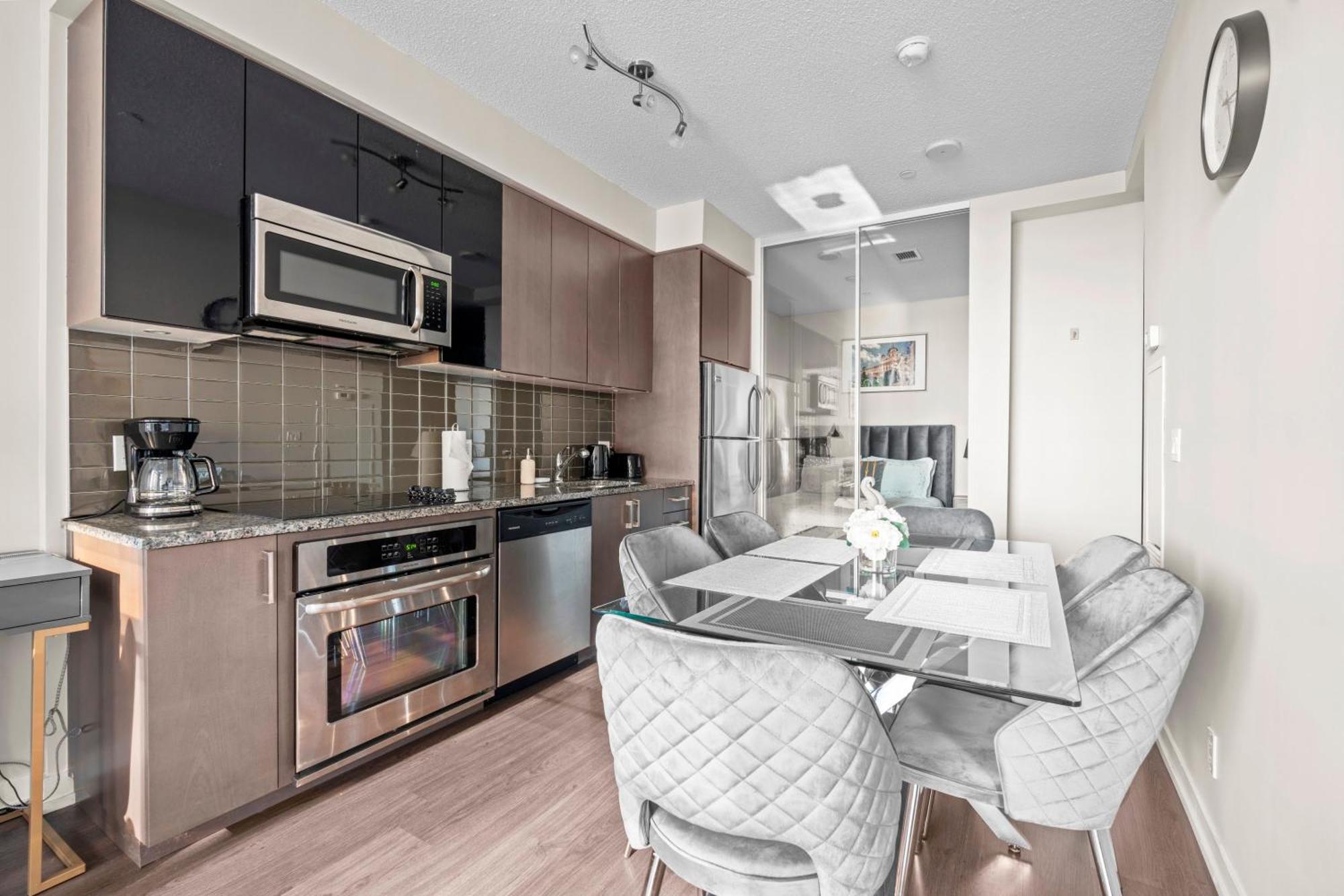 Modern Lillian St Apartments By Globalstay Toronto Exterior foto